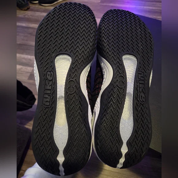 Nike "Cosmic Unity 2" Size 13 - Picture 11 of 16